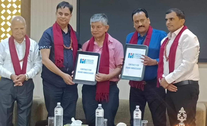 हिमगिरि हाइजिनले महजोडीलाई बनायो ब्राण्ड एम्बेस्डर, एक वर्षका लागि सम्झौता
