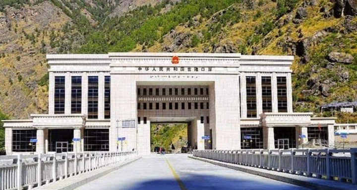 एक महिनापछि सञ्चालनमा आयो रसुवागढी नाका