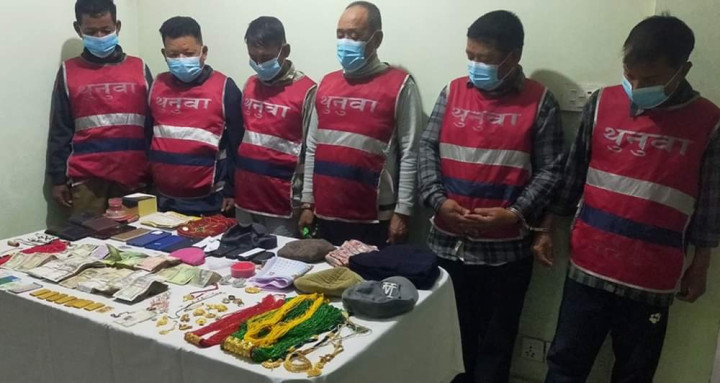 नक्कली सुन देखाएर ठगी गर्ने कार्यमा संलग्न ६ जना पक्राउ