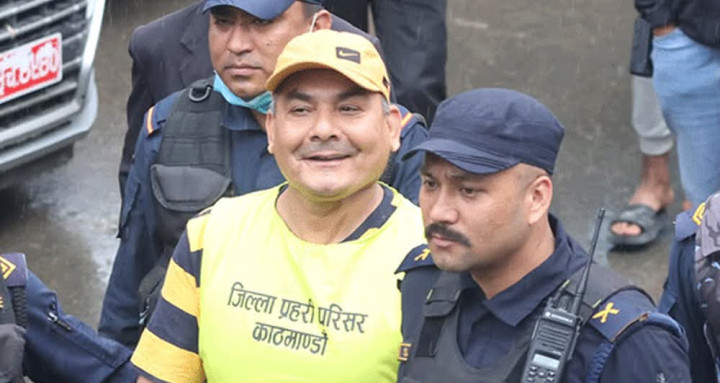 अदालतले भन्यो –  दुर्गा प्रसाईंको उपचारको प्रबन्ध मिलाउनू