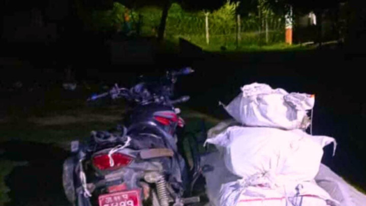 धनुषामा तस्कर र प्रहरीबीच झडप