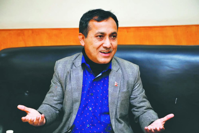 चुनाव नलड्ने कांग्रेस महामन्त्री शर्माको घोषणा