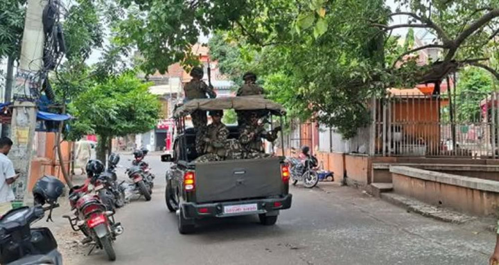 सप्तरीमा कर्फ्यु केही खुकुलो, ११ बजेसम्म अत्यावश्यक सेवा सञ्चालन गर्न अनुमति