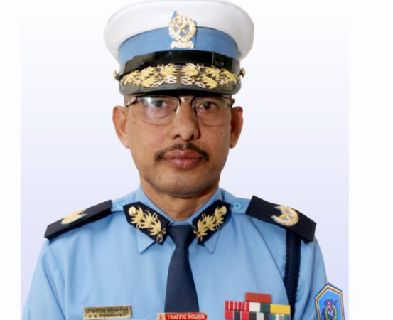 एआईजीमा बढुवा नभई अवकाश पाएका पोखरेलको रिट दर्ता गर्न सर्वोच्चको आदेश