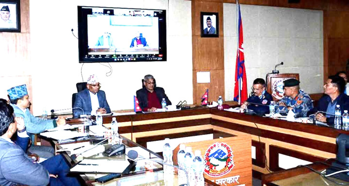 परिणाममुखी काम गर्न सुरक्षा प्रमुखलाई गृहमन्त्री लेखकको निर्देशन