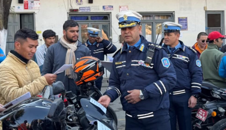 हराएका ३३ वटा दुई पाङग्रे सवारी साधन फेला पारी सम्बन्धित धनीलाई हस्तान्तरण