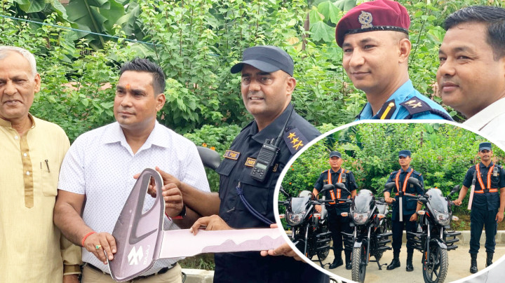 इलाका प्रहरी कार्यालय टाँडीलाई  ३ थान पल्सर वितरण
